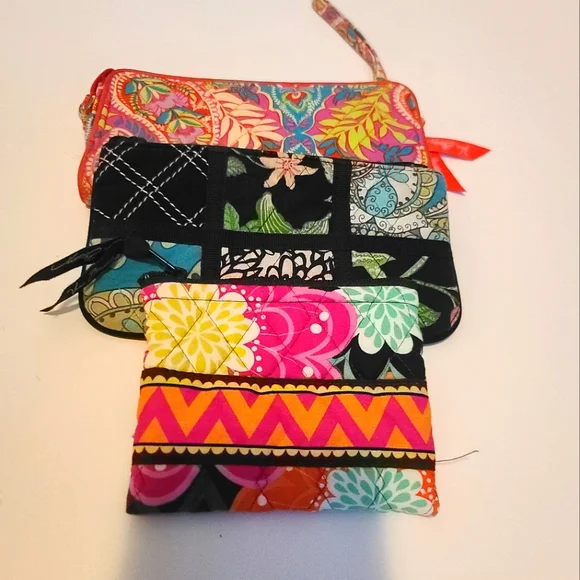 EUC Vera Bradley Wallet Bundle - Picture 1 of 5